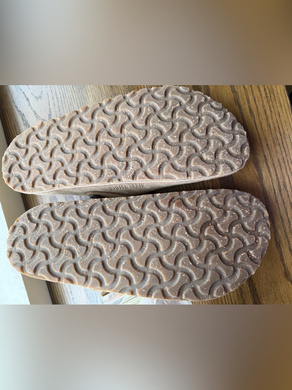 Like New!! Birkenstock Lutry Suede Boston Clogs in Gray Taupe - Picture 5 of 10